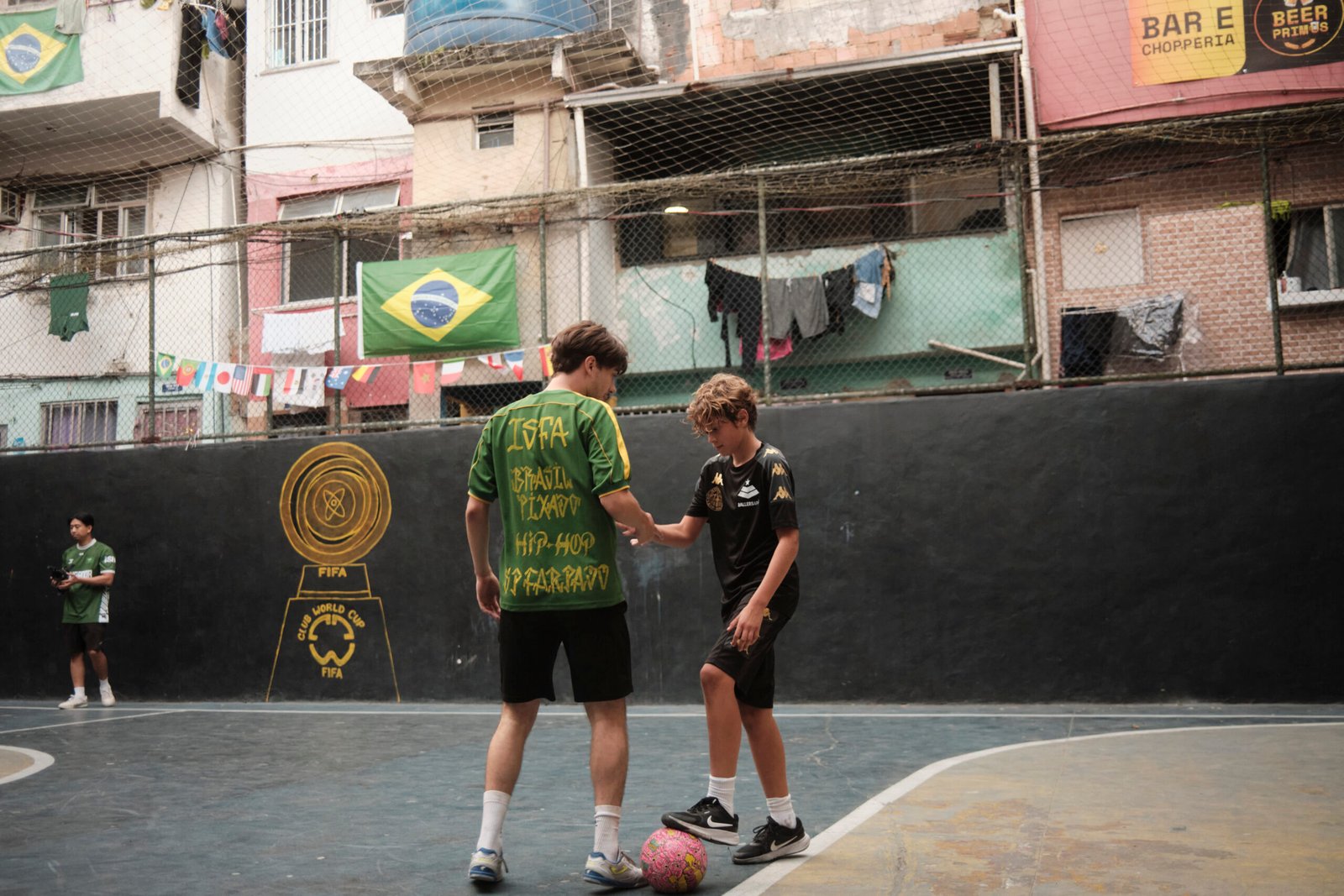 Barfuß-Fußball in Belford Roxo