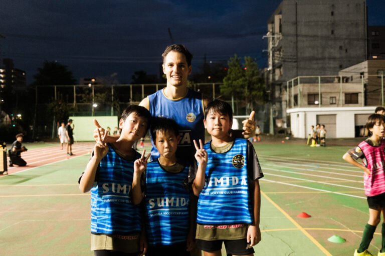 Workshop mit Kindern in Saitama.